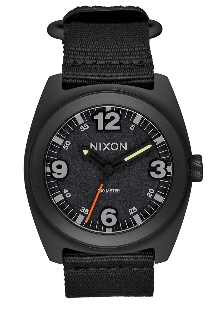 Nixon Clutch 42 - BLACK - Sun Diego Boardshop