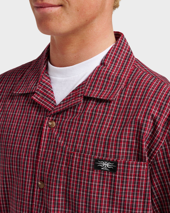 Quiksilver Liquid Metal Short Sleeve Shirt - Biking Red - Sun Diego Boardshop