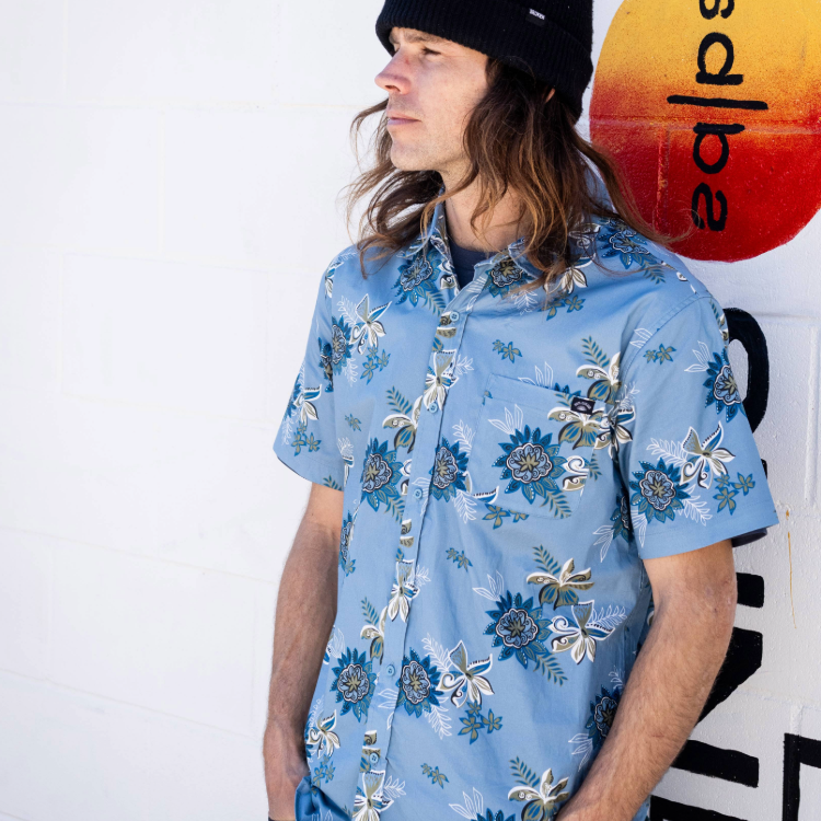 SunDiego Fiesta Short Sleeve Woven - Light Blue - Sun Diego Boardshop