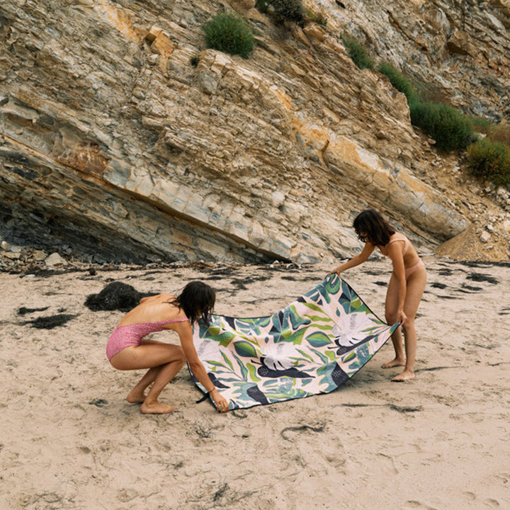 Nomadix Festival Blanket - GREEN PINK - Sun Diego Boardshop