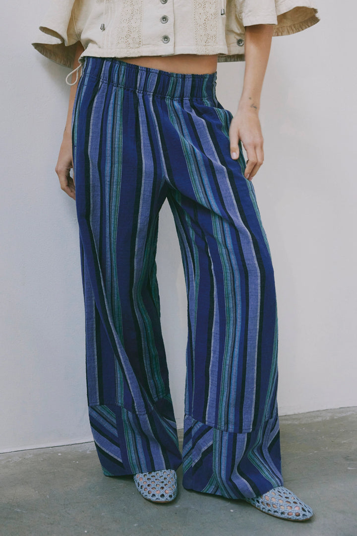 Free People Women's Day's End Linen Striped Pull-On Pants - Navy Combo - Sun Diego Boardshop