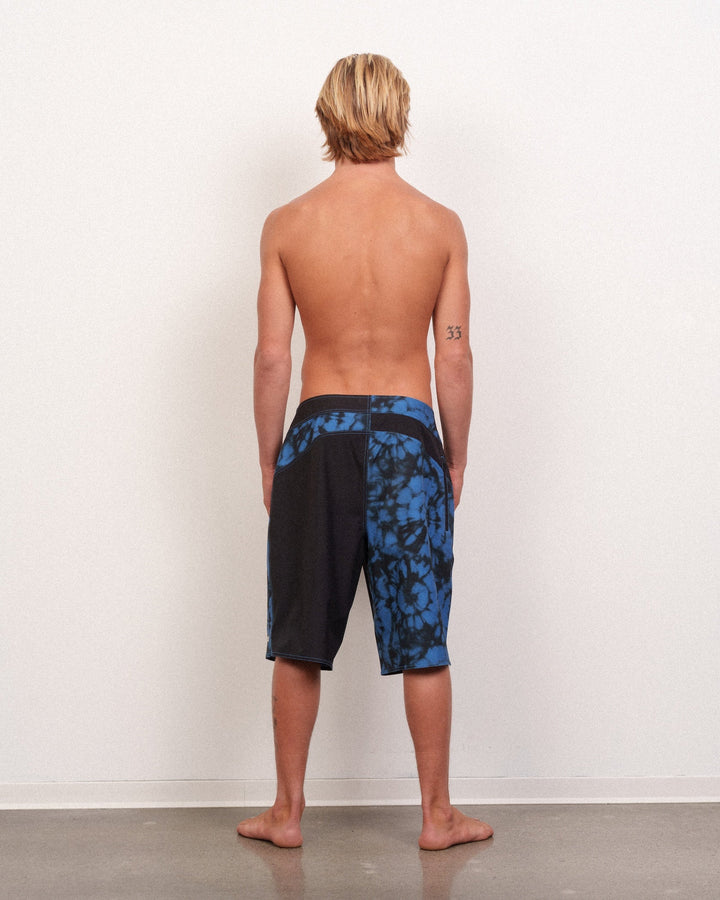 Lost Men's Stinger Boardshort Black / Blue - Black / Blue - Sun Diego Boardshop