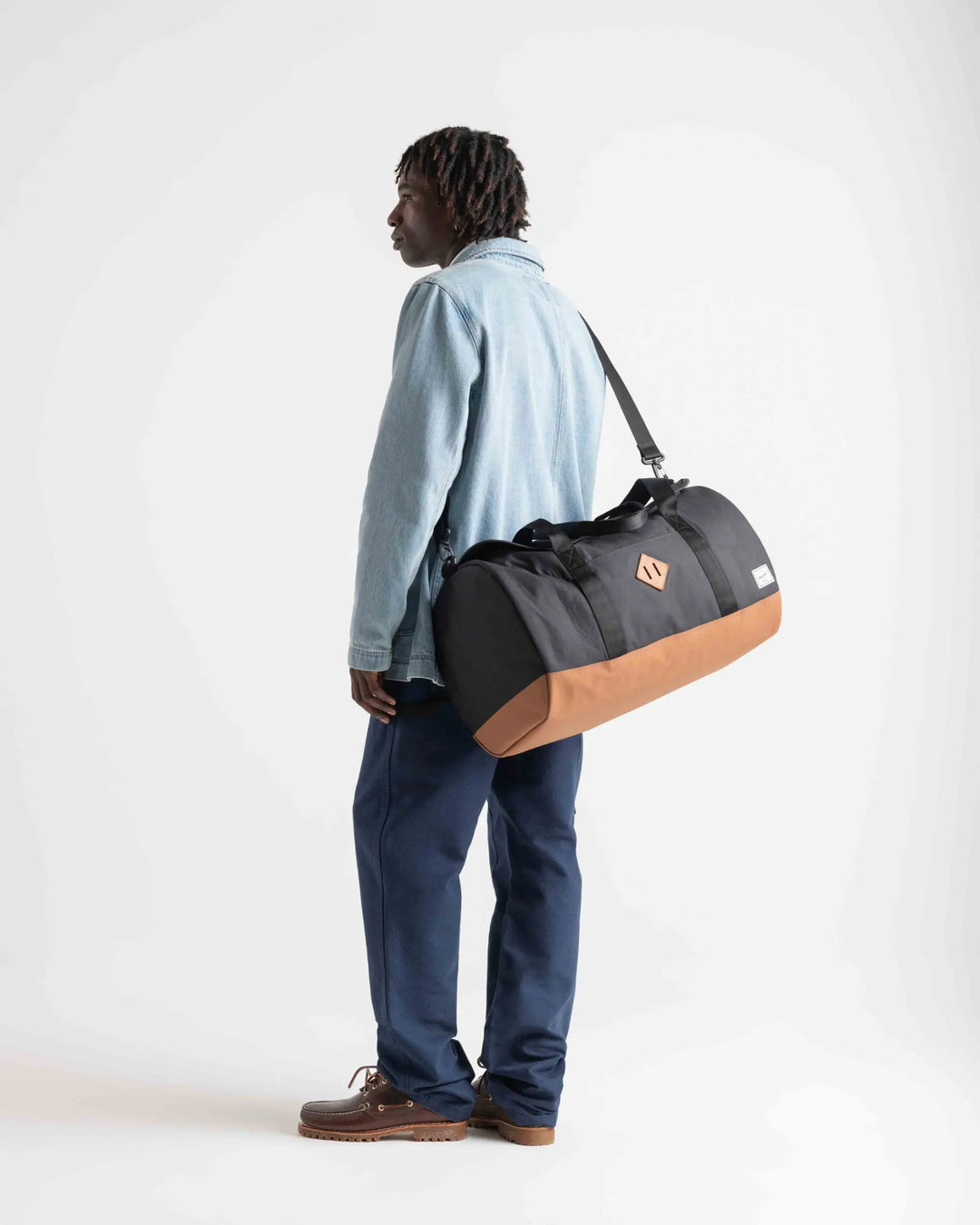 Herschel Supply Co Herschel Heritage™ Duffle - 40L - BLACK/SADDLE BROWN - Sun Diego Boardshop