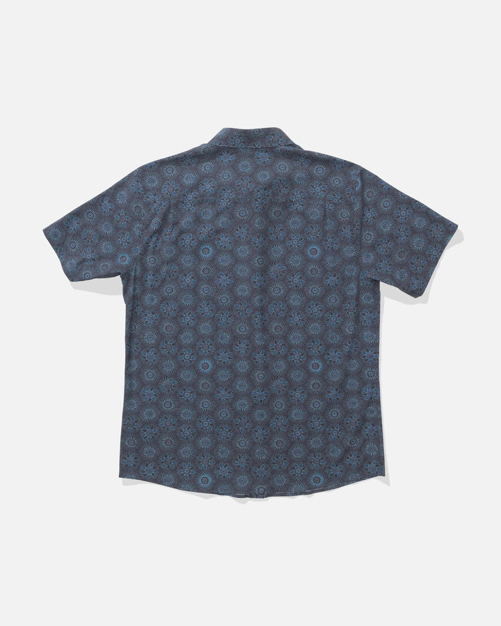 Salty Crew Men's Drifter UV Button Up - Monument