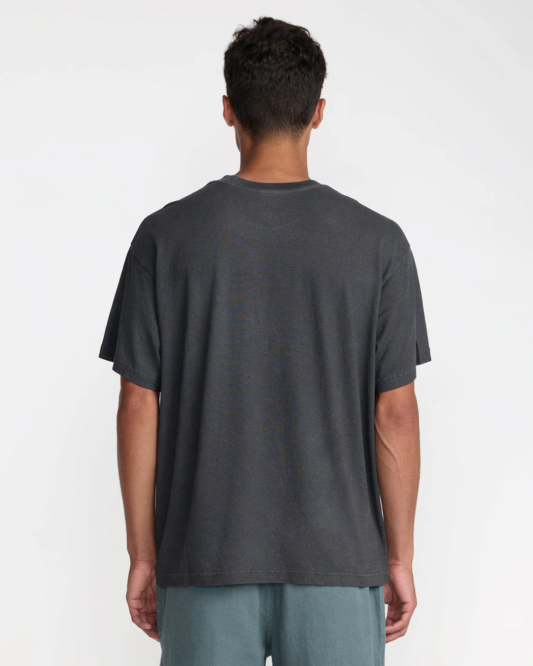 RVCA Men's VAcancy Pocket Tee - Pirate Black - Sun Diego Boardshop