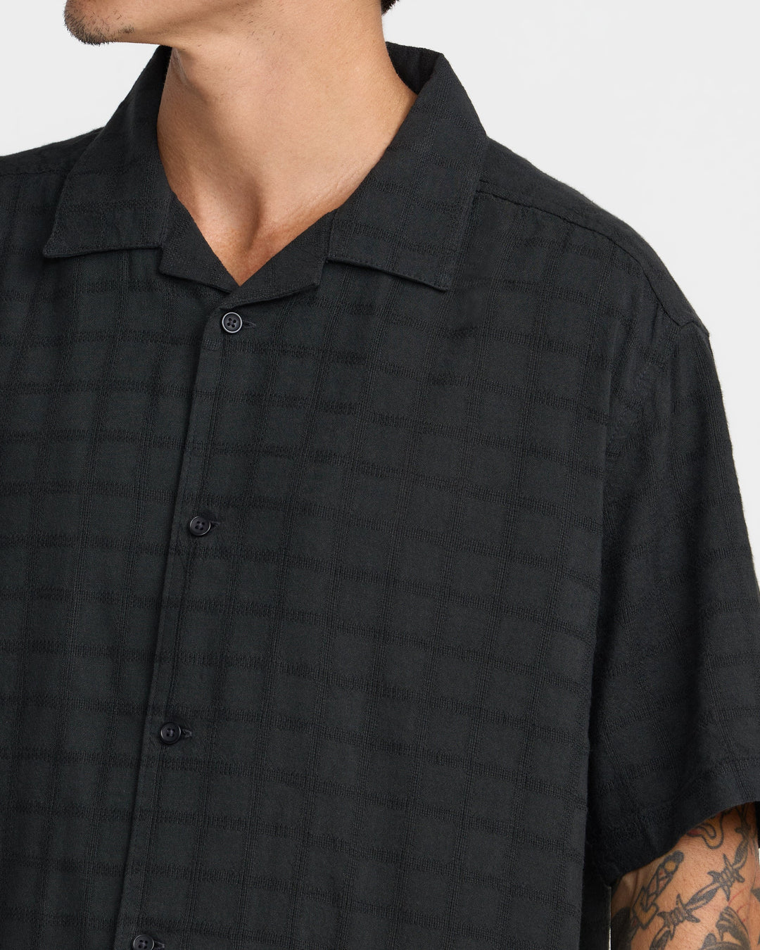 RVCA Men's VAcancy Short Sleeve Shirt - Pirate Black - Sun Diego Boardshop