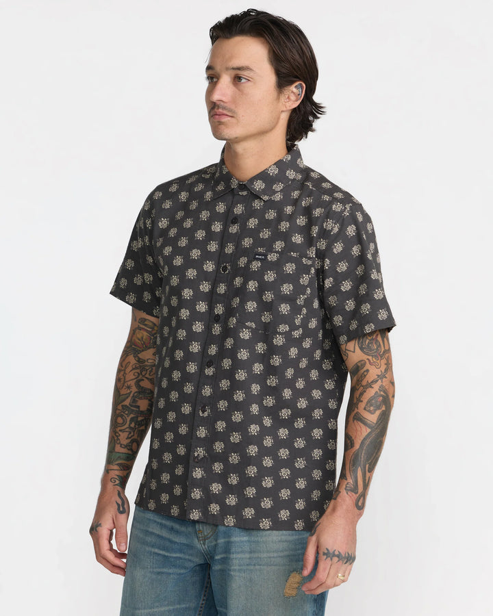 RVCA Men's Breezy Short Sleeve Shirt - Pirate Black - Sun Diego Boardshop