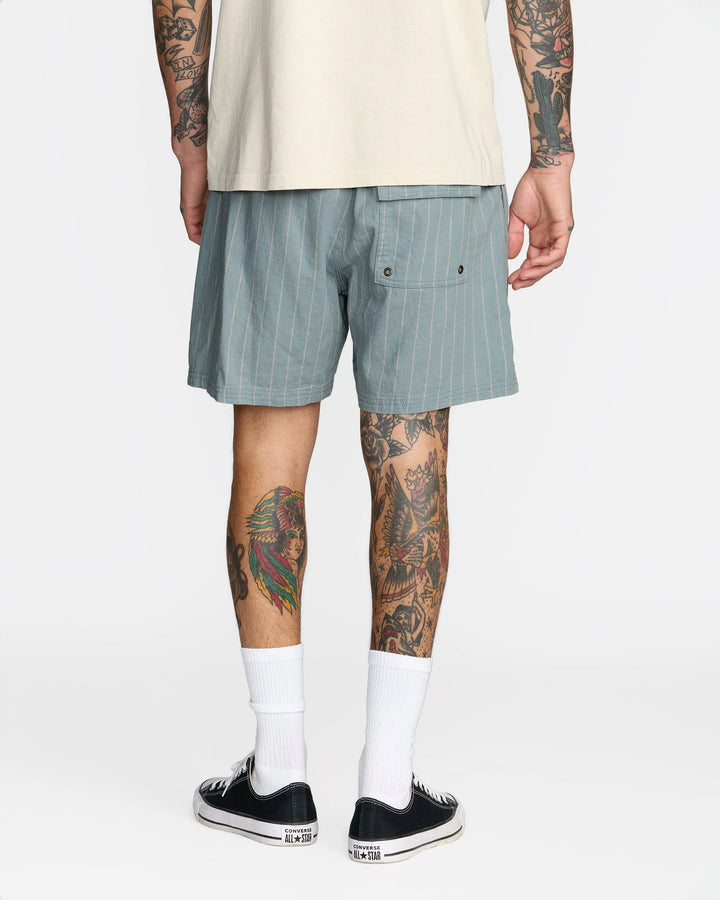 RVCA MEN'S SANDS ELASTIC 17" SHORT - LEAD