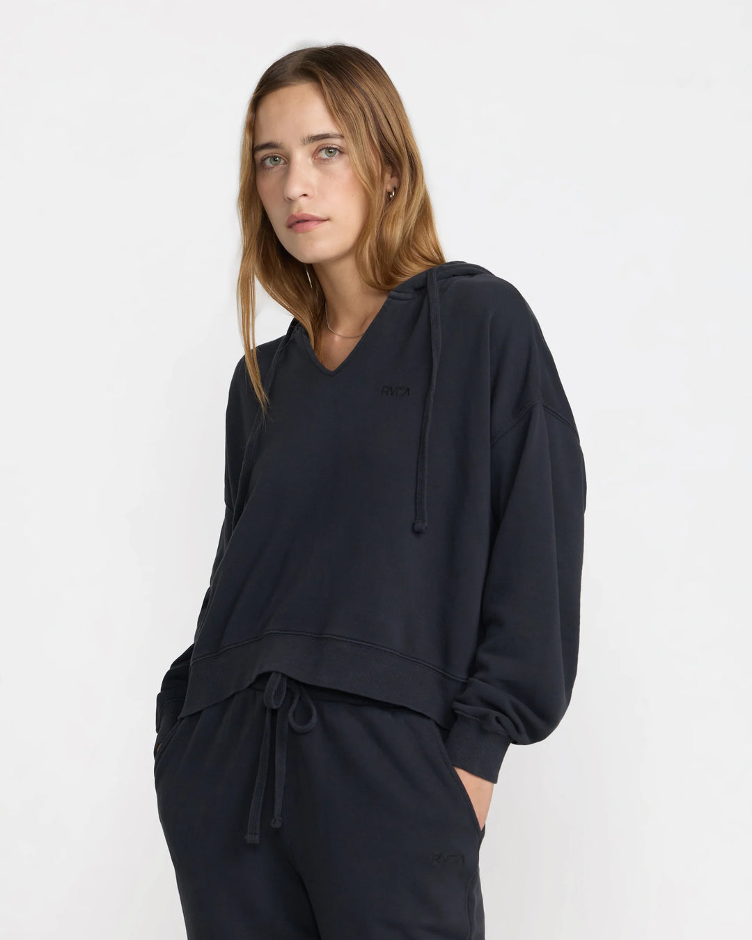 RVCA Women's Badge Boxy Hoodie - Washed Black