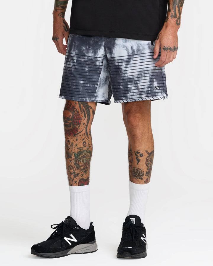 RVCA MEN'S YOGGER STRETCH 17" SHORT - BLACK BLUR