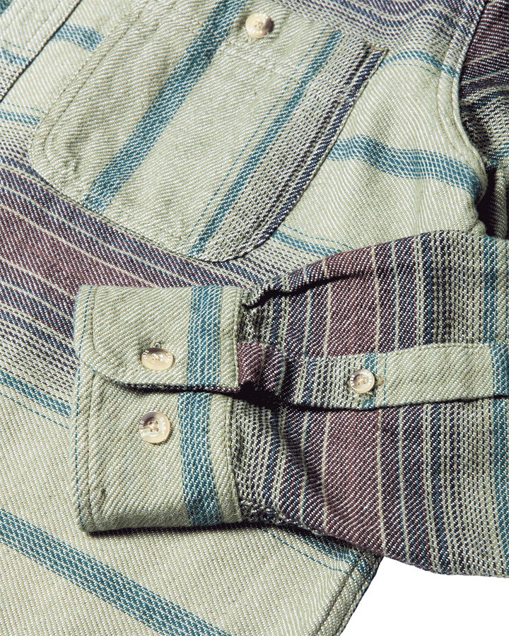 Dark Seas Summit Shirt - Brown/Olive