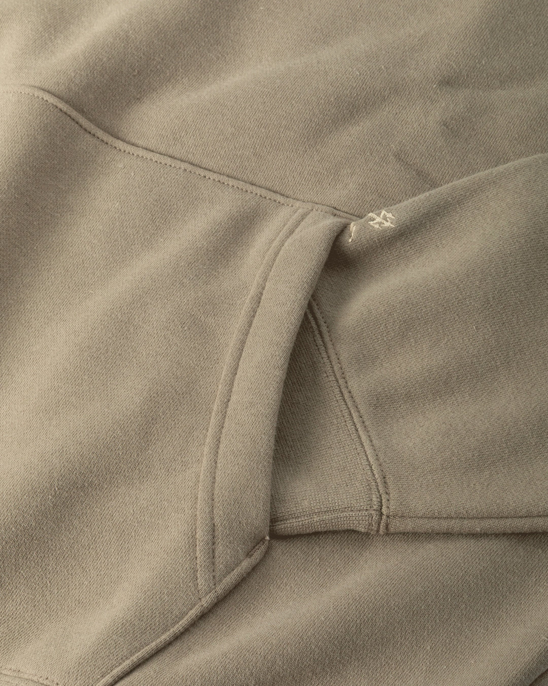 Dark Seas Men's Alamo Sweatshirt - Timberwolf - Sun Diego Boardshop