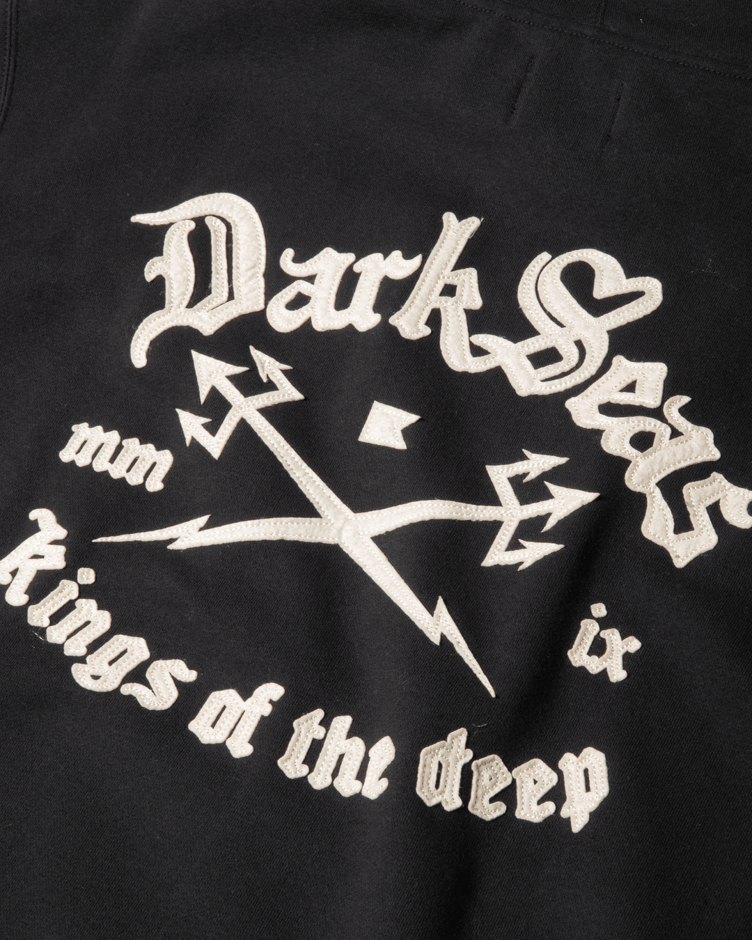 Dark Seas Lance Sweatshirt - Black