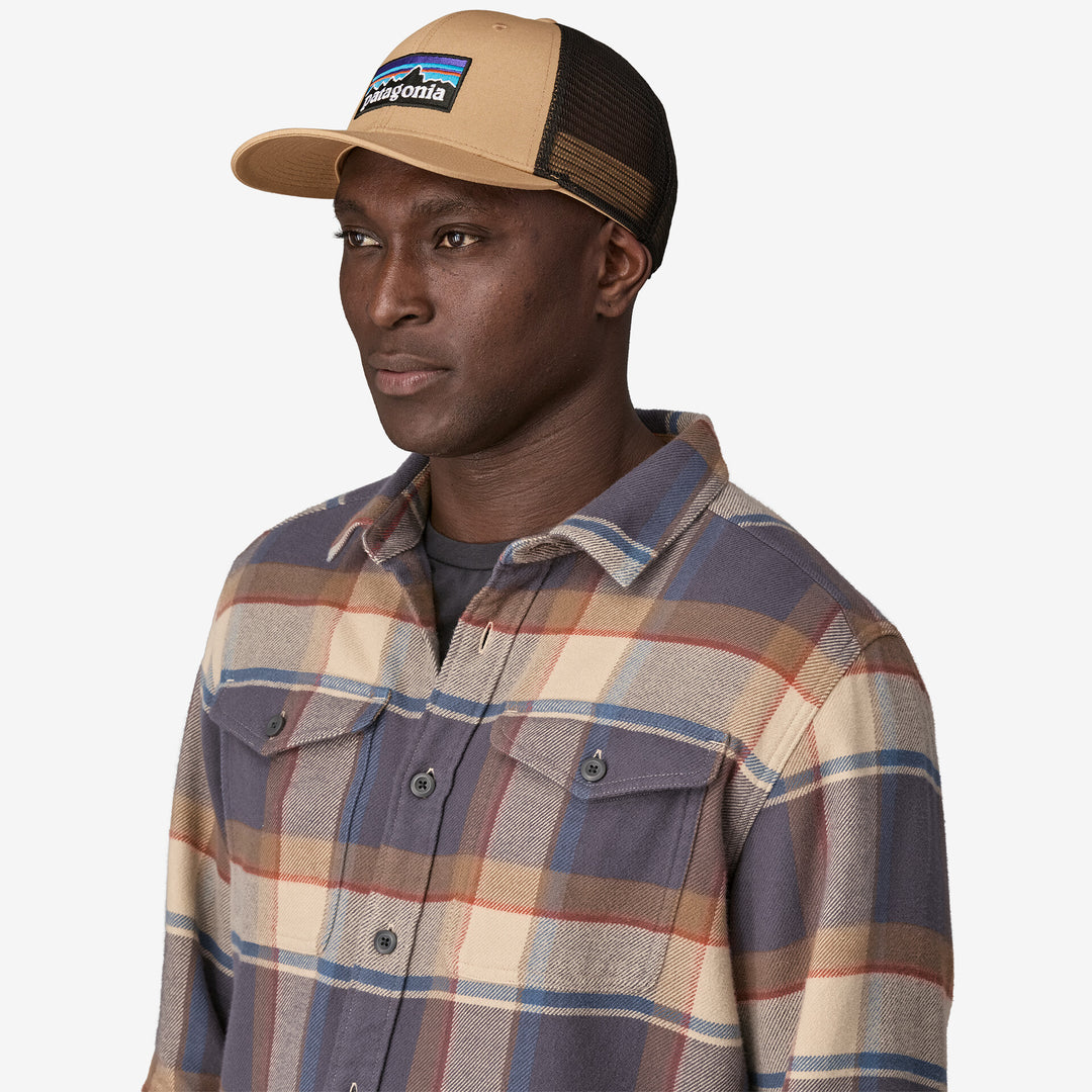 Patagonia P-6 Logo Trucker Hat - GRAYLING BROWN - Sun Diego Boardshop