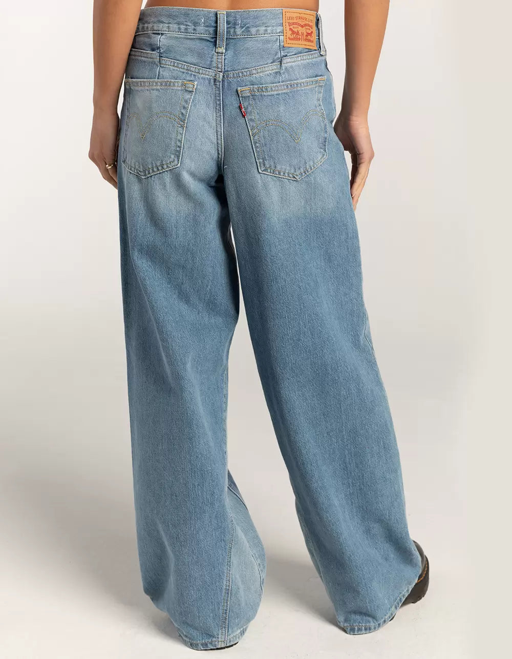 LEVI'S WOMEN'S '94 BAGGY WIDE-LEG JEANS - What else can I say – Sun Diego  Boardshop