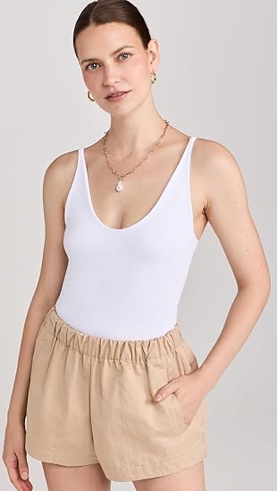 Free People Seamless V-Neck Cami - WHITE - Sun Diego Boardshop