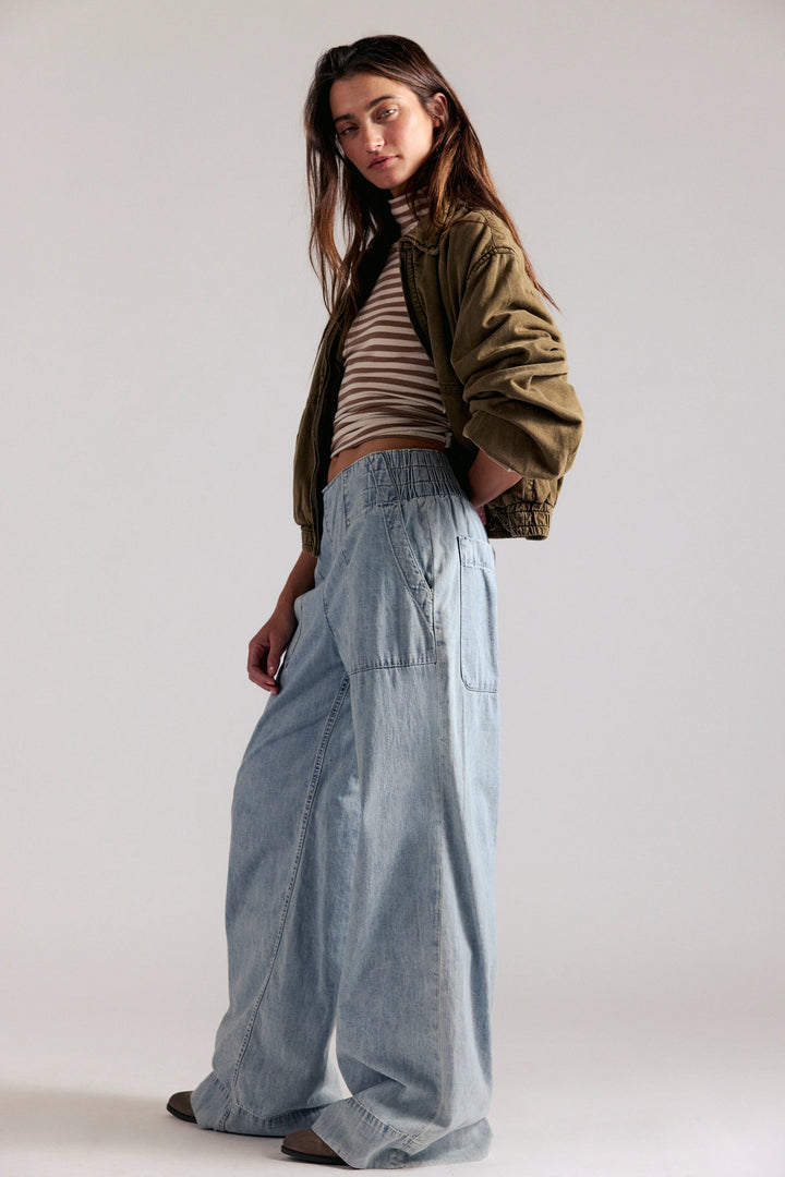 Free People Women's Breezy Denim Pull-On Jeans - Dusk - Sun Diego Boardshop