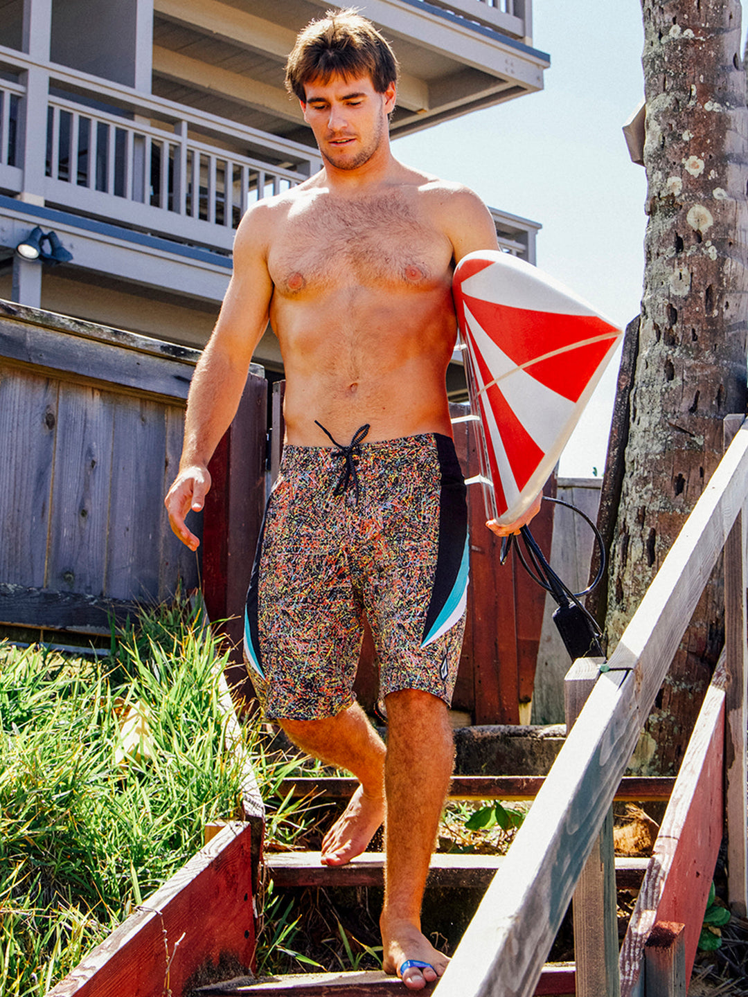 Volcom SURF VITALS JACK ROBINSON MOD-TECH TRUNKS - BLACK - Sun Diego Boardshop