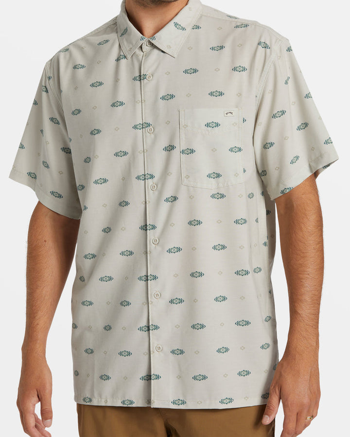 Billabong A/Div Surftrek Trail Short Sleeve Shirt - STONE - Sun Diego Boardshop