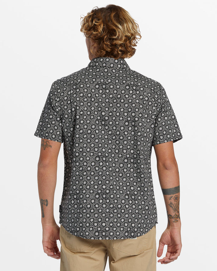 Quiksilver Apero Classic Short Sleeve Shirt - BLACK - Sun Diego Boardshop