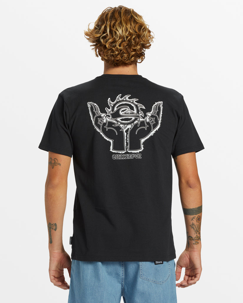 Quiksilver In Good Hands T-Shirt - BLACK KVJ0 - Sun Diego Boardshop