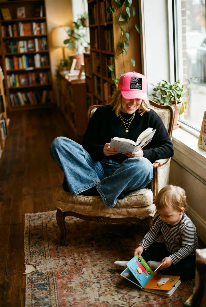 Friday Feelin Women's Salty Moms Trucker Hat - Pink