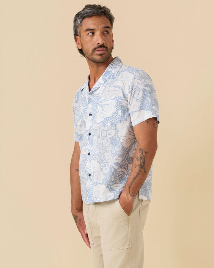 Outerknown Men's The BBQ Shirt - Solimar Blue Kellyloha - Sun Diego Boardshop
