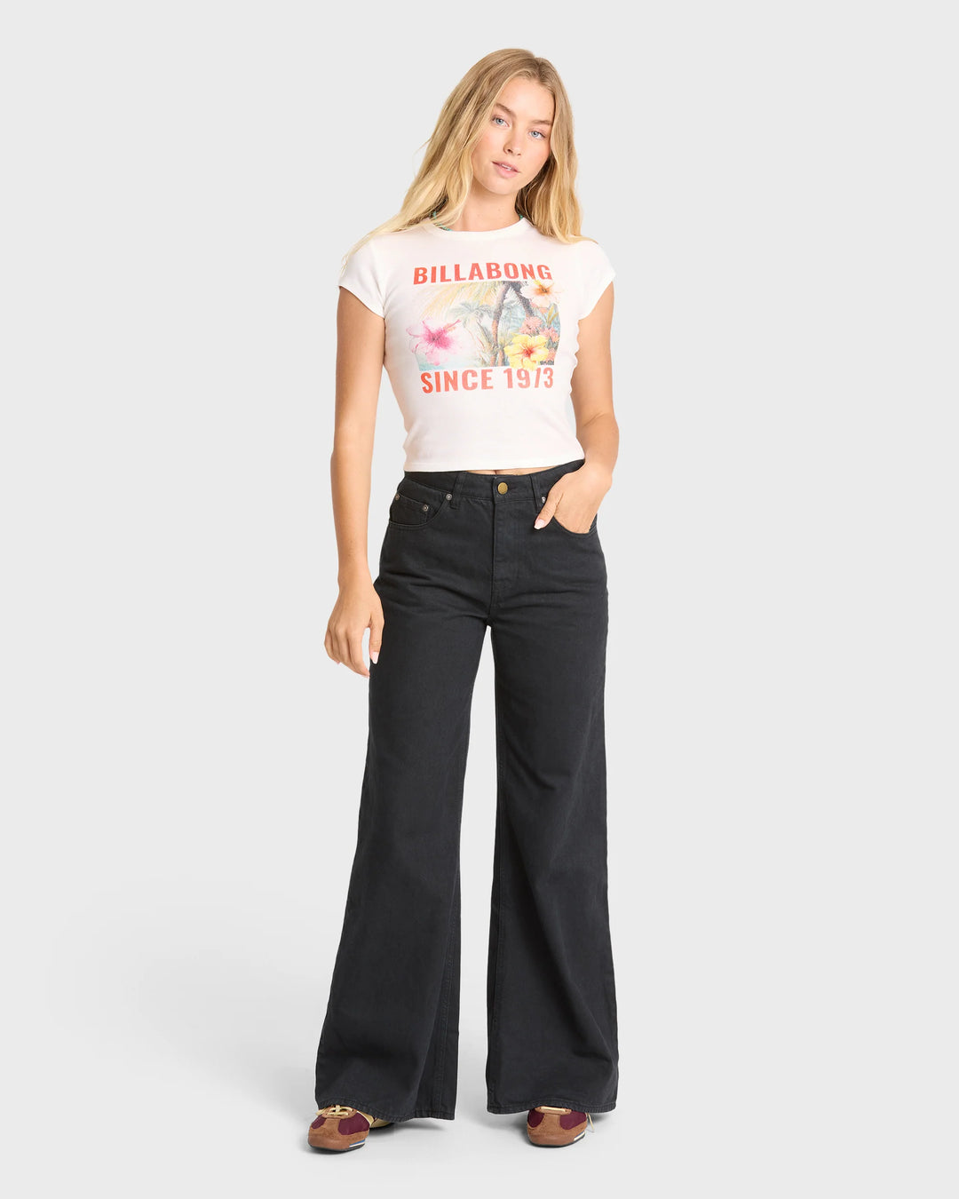 Billabong Women's Take A Moment Short Sleeve Knit Graphic T-Shirt - Salt Crystal