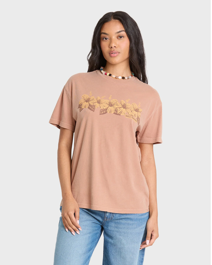 Billabong Women's Hello Sundown Short Sleeve Knit T-Shirt - Sugar Almond
