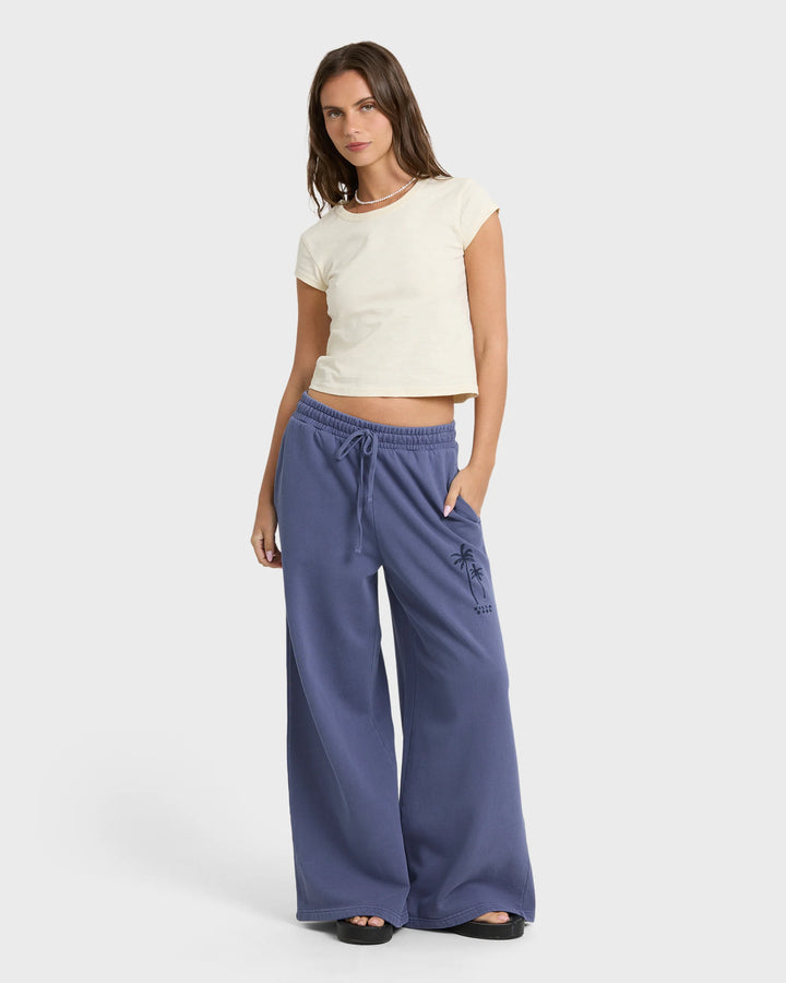 Billabong Women's Tides Saltwashed Fleece Sweatpants - Classic Navy - Sun Diego Boardshop