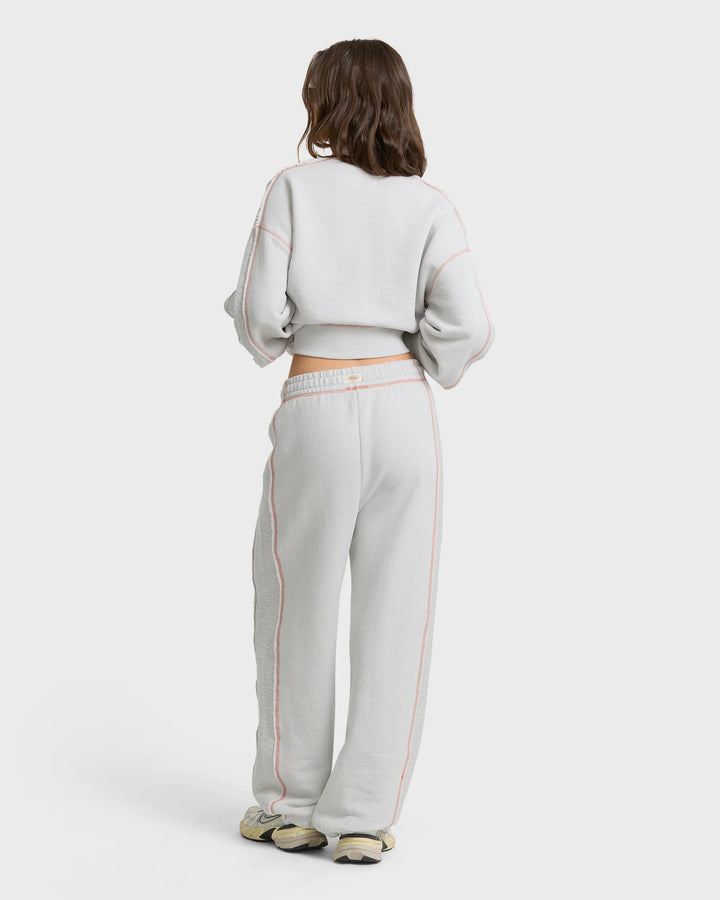 Billabong Women's Trail Side Fleece Sweatpants - Light Gray - Sun Diego Boardshop