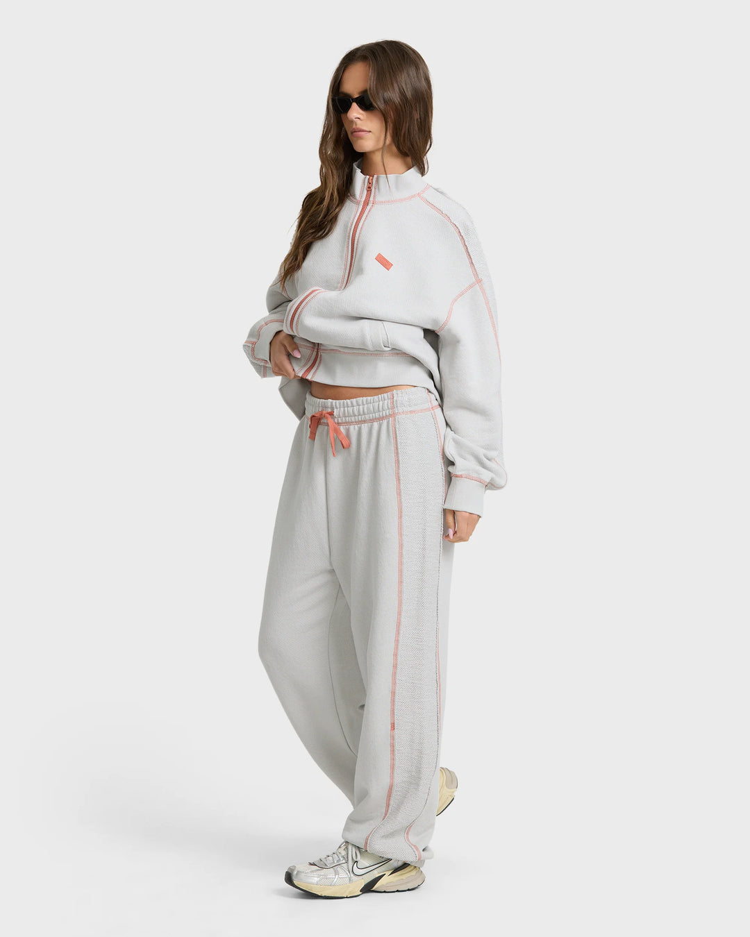 Billabong Women's Trail Side Fleece Sweatpants - Light Gray - Sun Diego Boardshop
