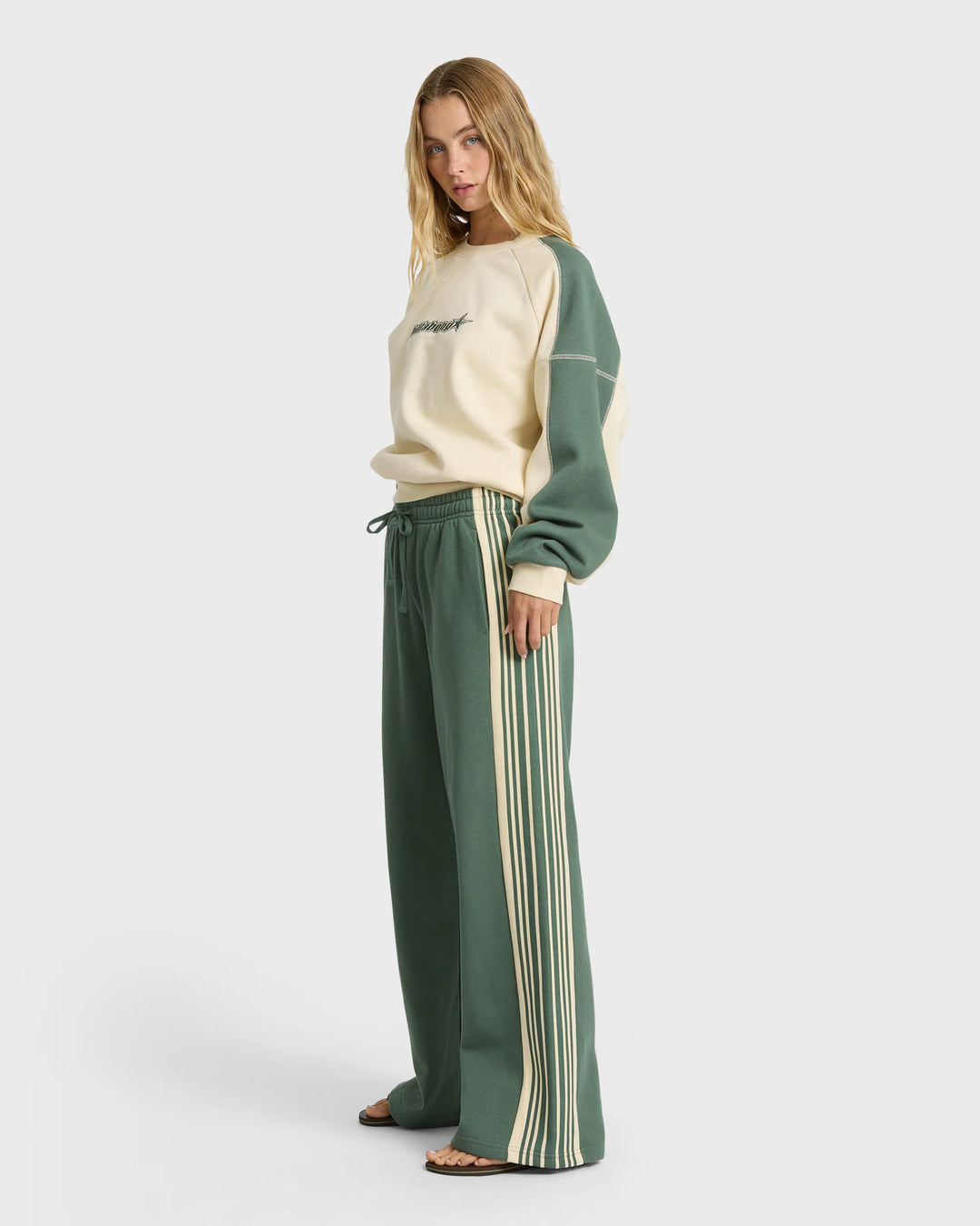 Billabong Women's High Grade Fleece Sweatpants - Rain Forest - Sun Diego Boardshop