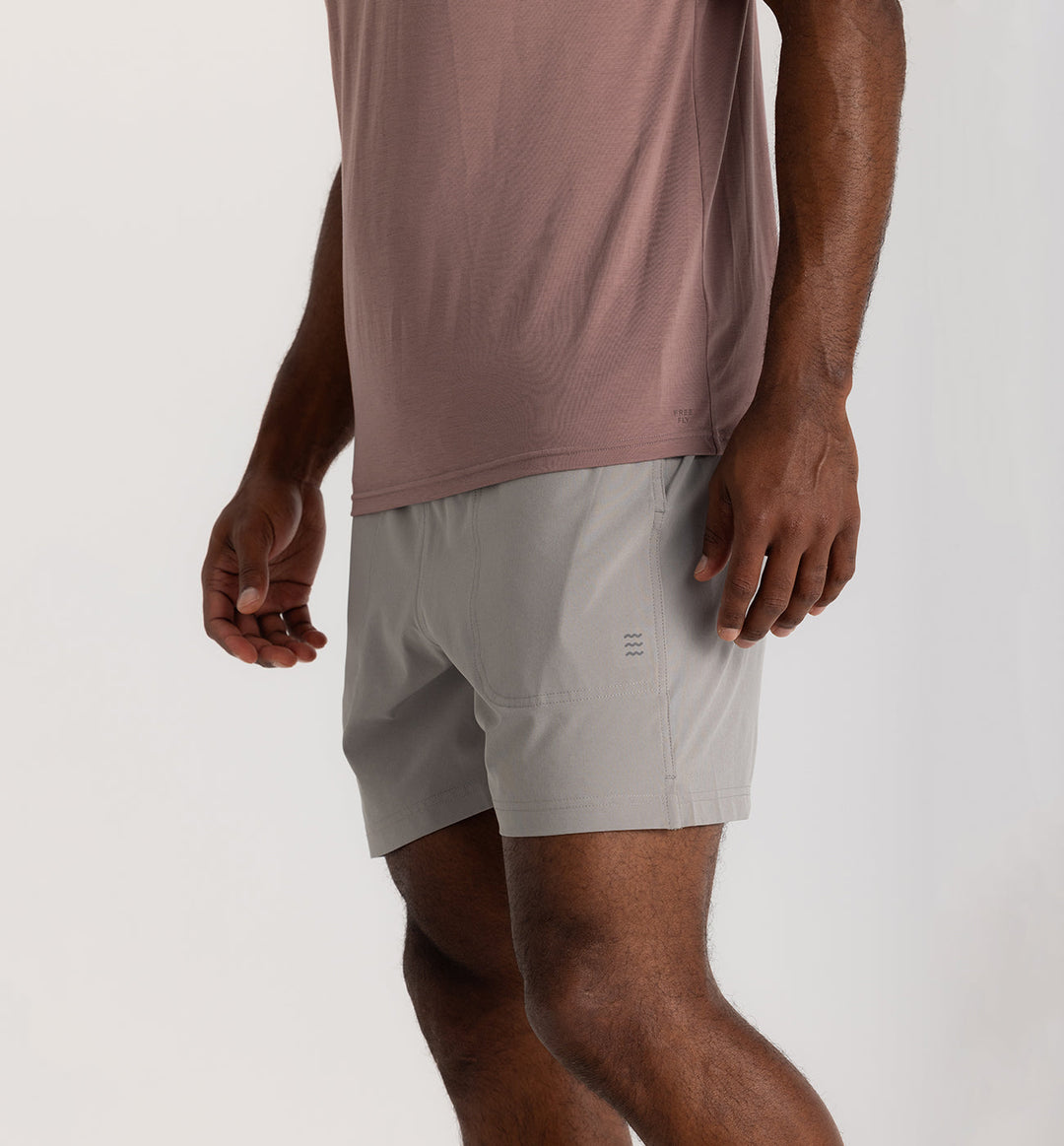 Free Fly Men's Bamboo-Lined Active Breeze Short – 5.5" - CEMENT - Sun Diego Boardshop