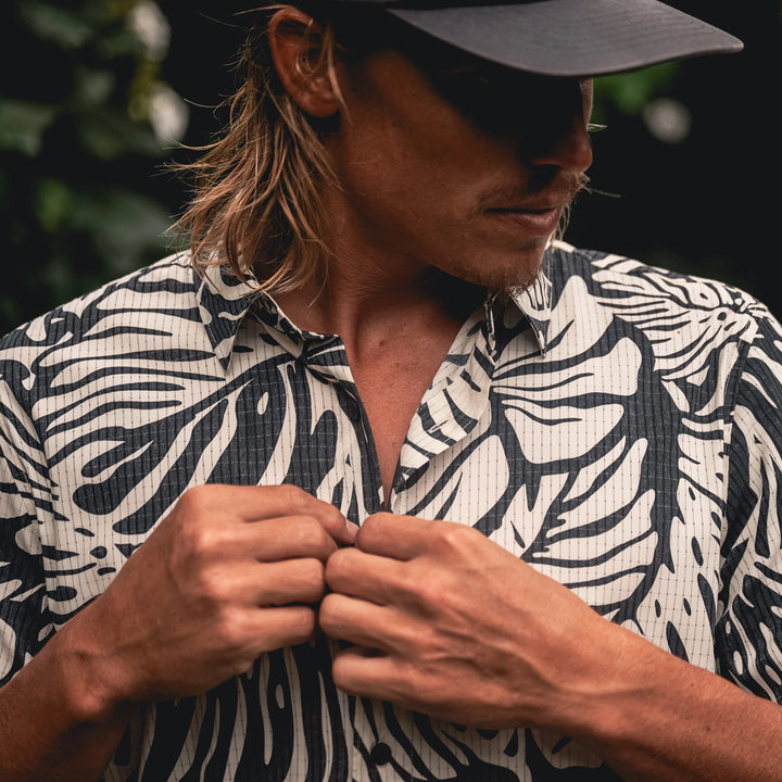 Roark Men's Bless Up Breathable Stretch Shirt - Black Monstera