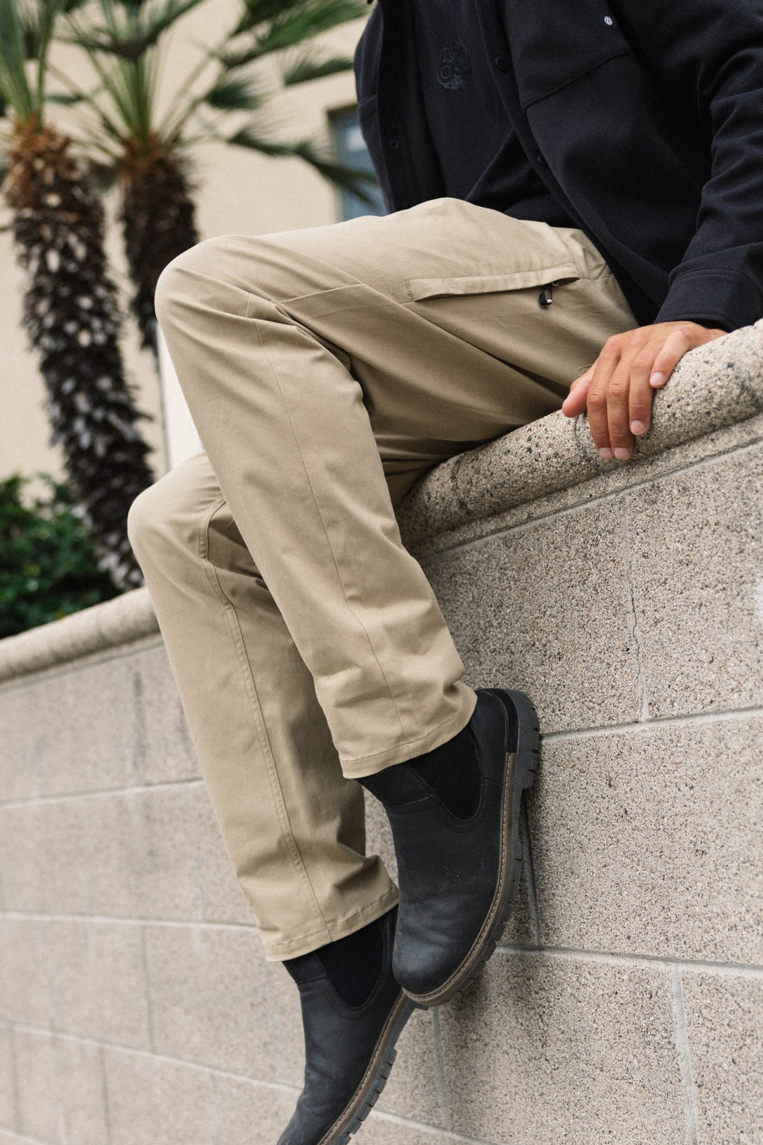 686 Men's Everywhere Standard Relaxed Fit Pant - Khaki - Sun Diego Boardshop