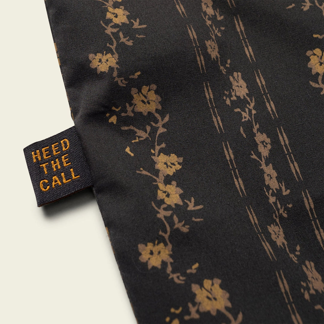 Howler Bros H Bar B Snapshirt - Hibiscus Ribbons: Antique Black