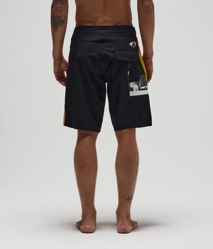 FORMER Men's DxD 20" Trunk - Black - Sun Diego Boardshop