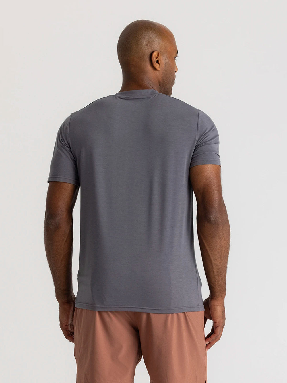 Free Fly Men'S Elevate Lightweight Tee - Smoke - Sun Diego Boardshop