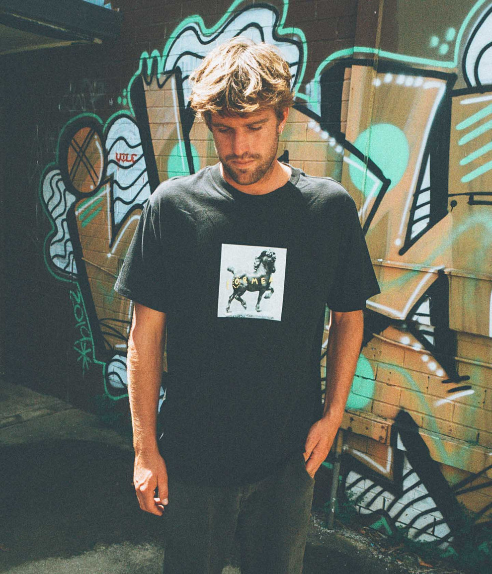 FORMER DARING T-SHIRT - BLACK - Sun Diego Boardshop