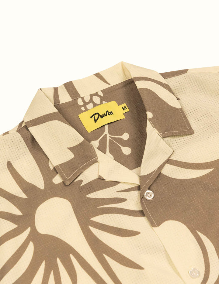 Duvin Design Company HIBISCUS LEISURE STRETCH BUTTONUP - TAN - Sun Diego Boardshop