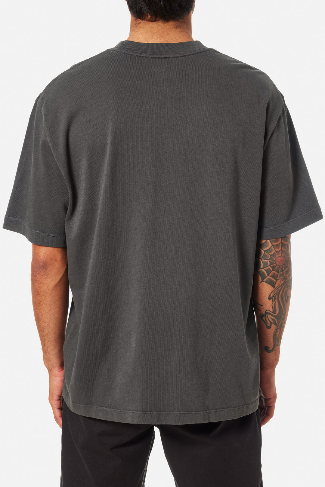 KATIN BOX FIT HERITAGE TEE - BLACK WASH - Sun Diego Boardshop
