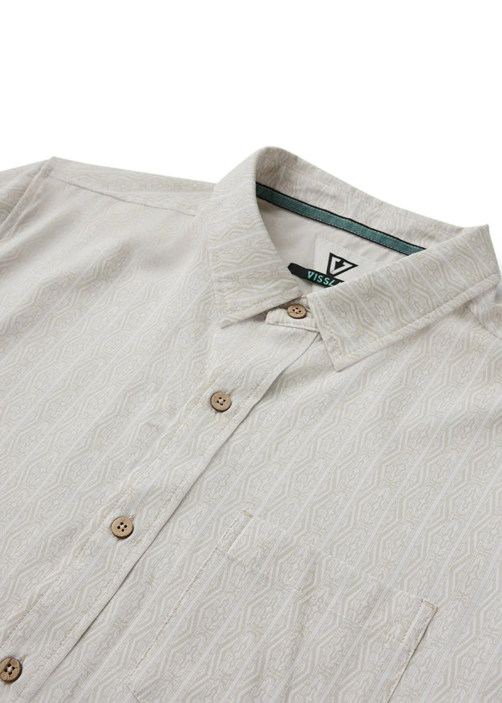 Vissla Men's Anchor Point Hybrid Eco Short Sleeve Shirt - Sand