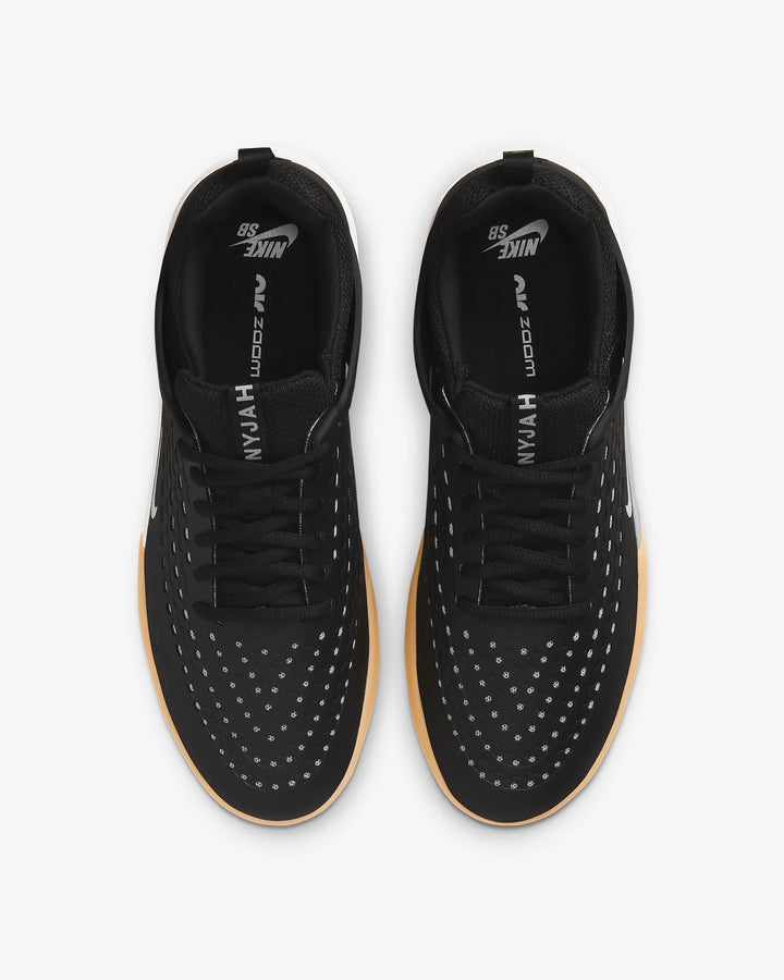 Nike SHOE NYJAH 3 - 001 BLACK/WHITE-BLACK-WHITE