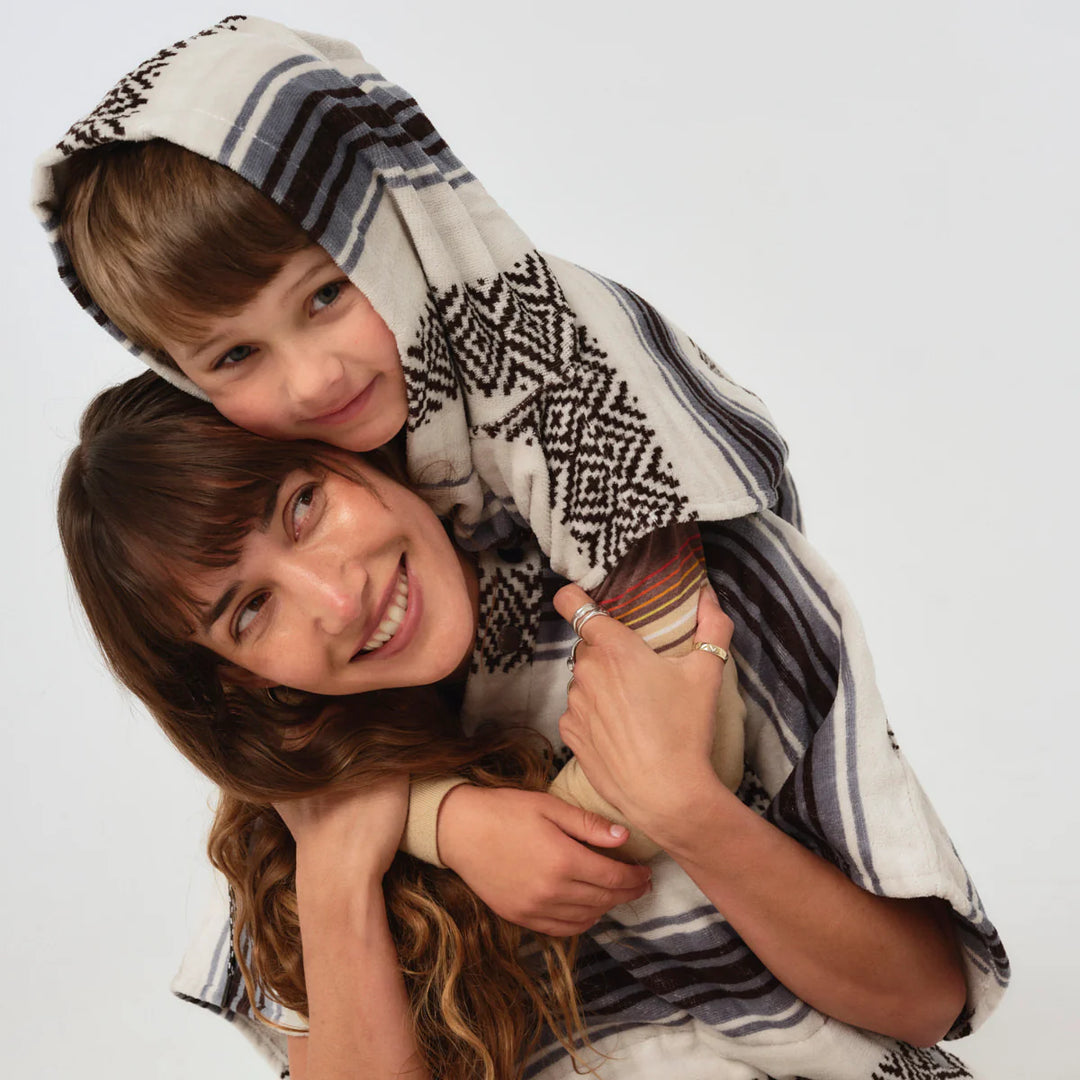Slowtide Oso Kids Poncho - White