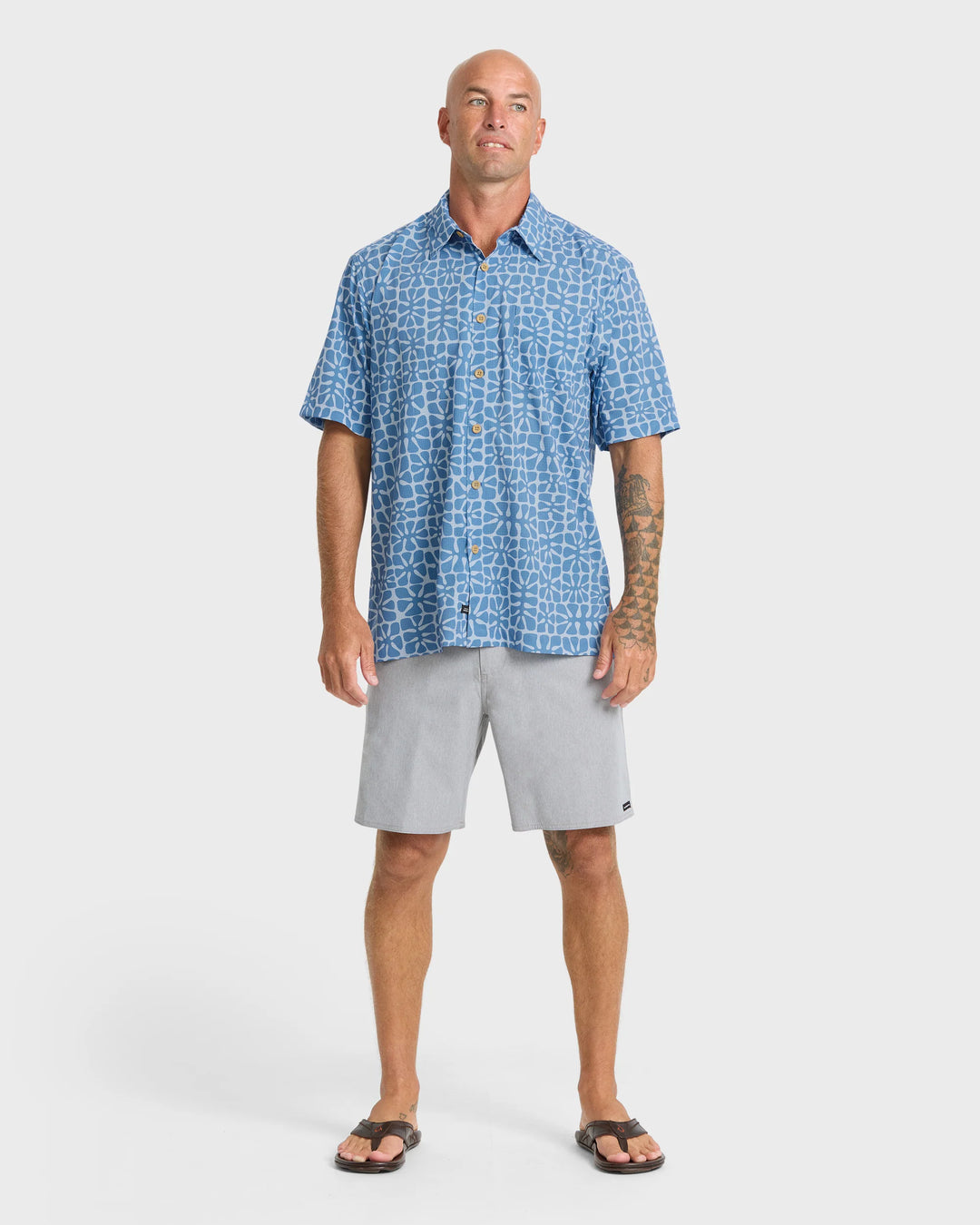 Quiksilver Men's Waterman Coral Sea Performance Short Sleeve Shirt - Skyway - Sun Diego Boardshop