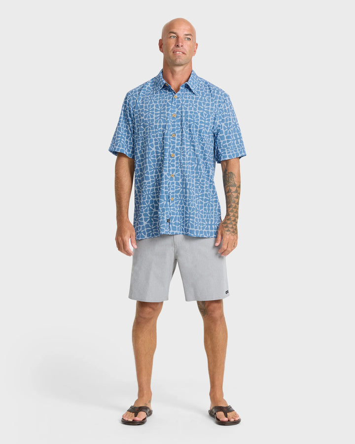 Quiksilver Men's Waterman Coral Sea Performance Short Sleeve Shirt - Skyway - Sun Diego Boardshop