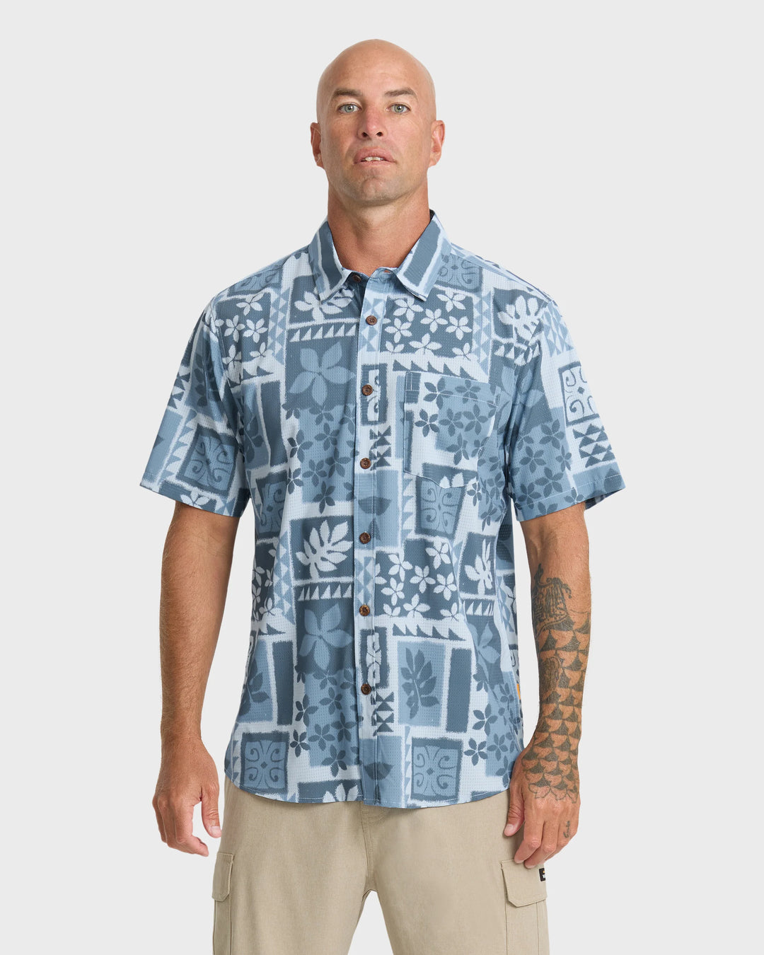 Quiksilver Men's Waterman Sandy Cove Short Sleeve Woven Shirt - Skyway - Sun Diego Boardshop