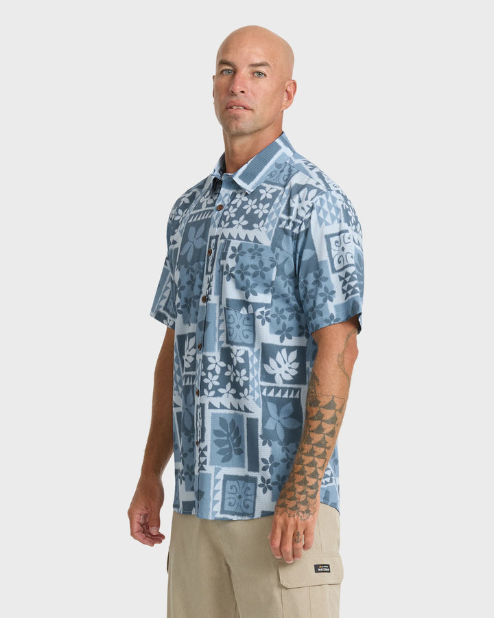 Quiksilver Men's Waterman Sandy Cove Short Sleeve Woven Shirt - Skyway - Sun Diego Boardshop
