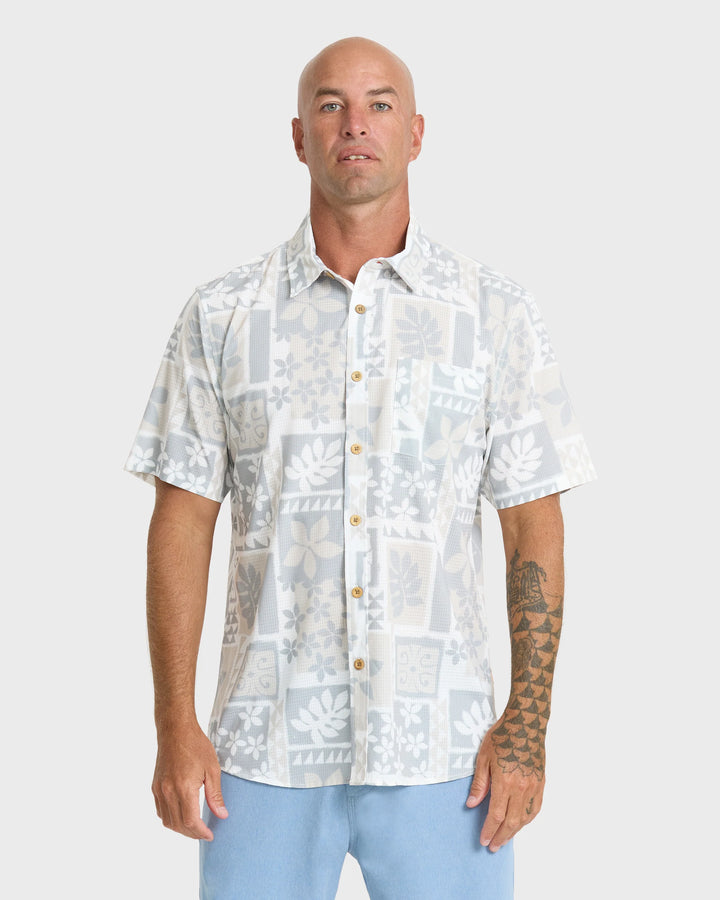 Quiksilver Men's Waterman Sandy Cove Short Sleeve Woven Shirt - White - Sun Diego Boardshop
